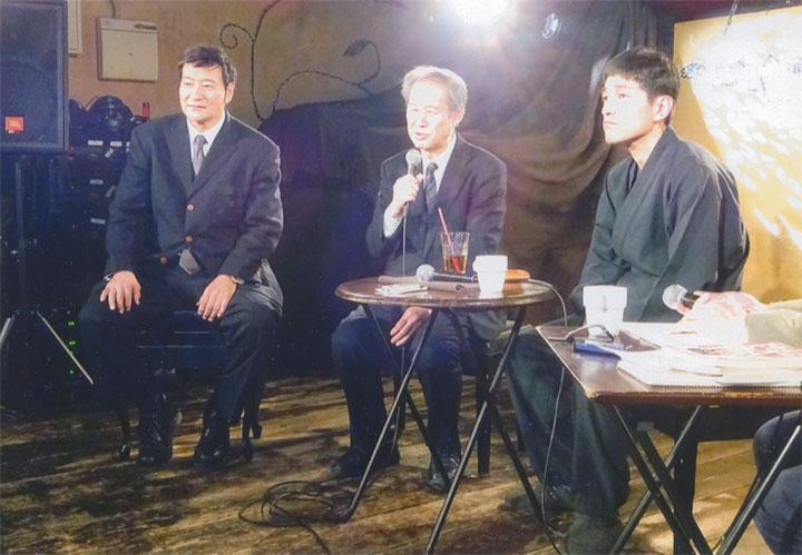 北芝健さん（左）も加わって