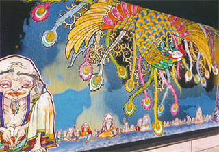 「火の鳥」にも似ている