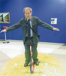 一輪車に乗りました