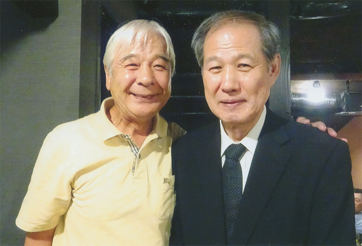 足立昌勝さんと