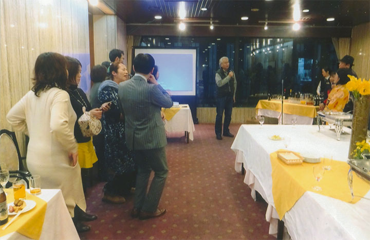 「アエラ」忘年会。12/19（月）