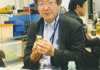 柿の葉も食べてます