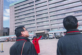 とにかく広いです