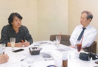 写真家の初沢亜利さんと対談。7/17（月）