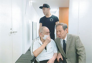 林健治さんも来てくれました