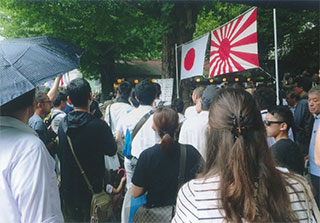 大勢の人が来てました