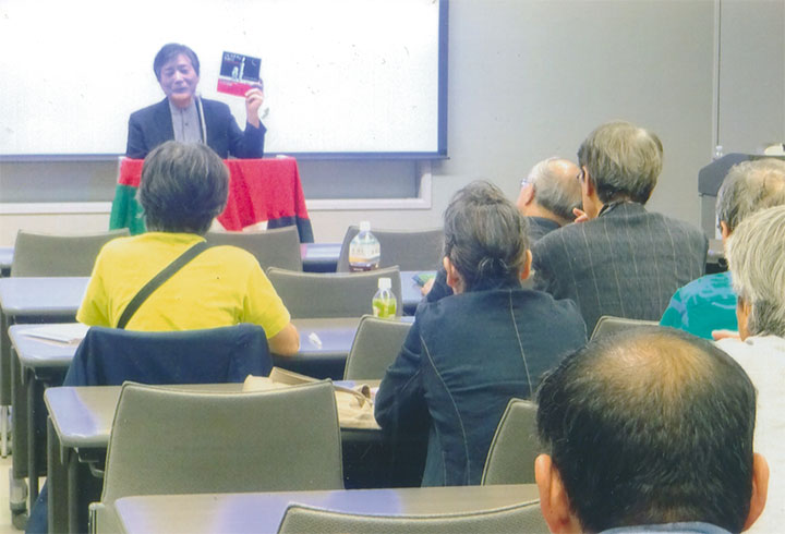 記念講演の藤田進さん