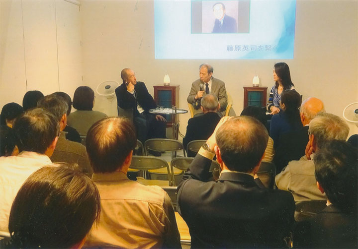 エスパス・ビブリオで