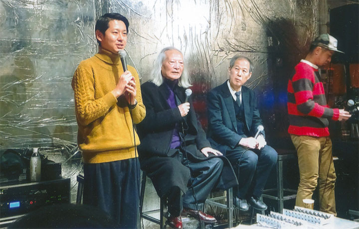 スタッフの人たちと