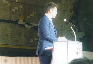 広島カープの新井選手です