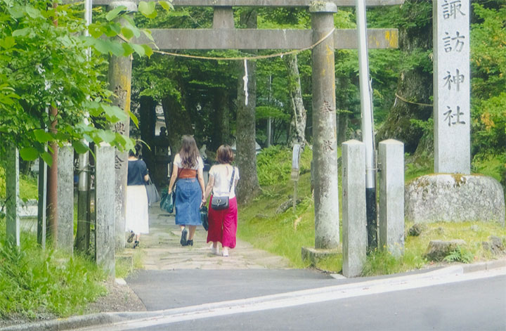諏訪神社に行きました