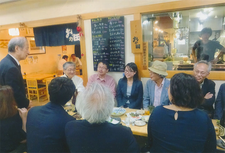 終わって、懇親会で