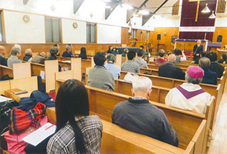 同じく鈴木も挨拶しました