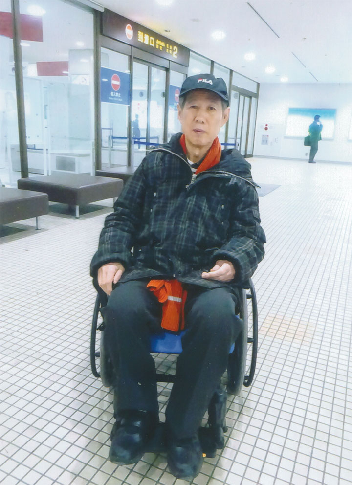 移動は全て車椅子