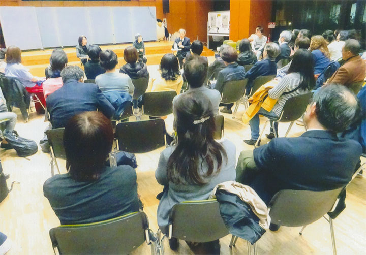 大勢の人が集まりました