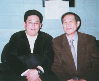 乾太一氏（左）と（12/31）