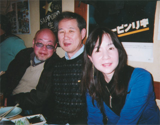 宇賀神寿一さん（左）、早見慶子さん（右）と（12/22）