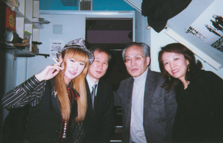 阿佐ヶ谷ロフトの控え室で（3/19）