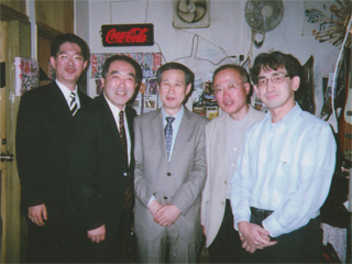 有田芳生さん、「幸福の科学」の人々と