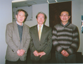 辺さん（中央）、中島さん（右）と（2/14）