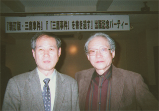 高見澤弁護士と（5/7）