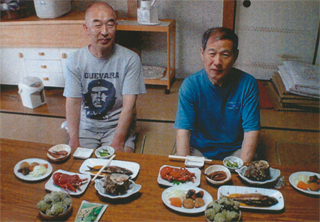 民宿の豪華な夕食です