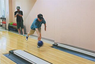 ボーリングしてます