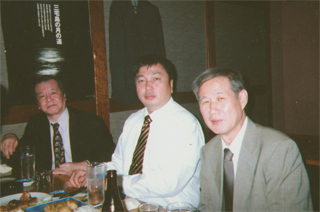二次会で、木村氏、一色さんと