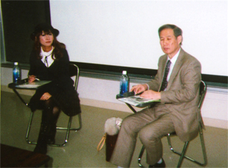 「コミスタこうべ」でトーク