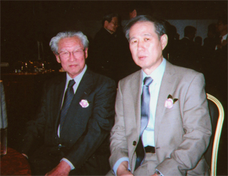 伊藤成彦さんと