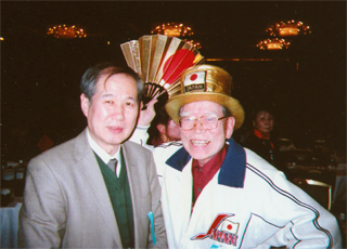 「五輪おじさん」山田直稔さんと