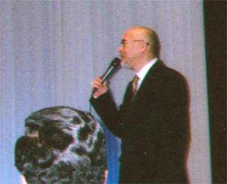 松山千春さんが祝辞と歌を