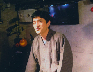 講演する上祐史浩さん（10/8）