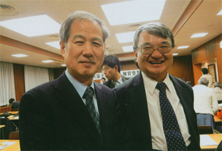 元産経新聞社の２人です