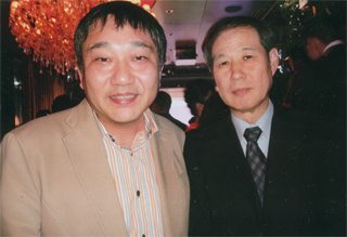 ライターの石原壮一郎さんと