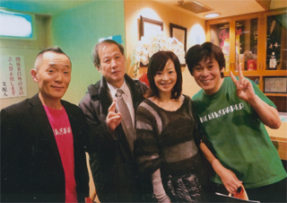 山本天心さん、貞包アナ、浜田太一さんと