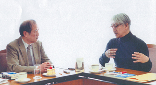 「週刊金曜日」で対談した