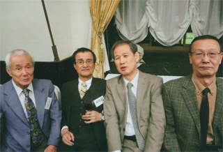 元「楯の会」の３人と