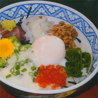 水戸名物・「ネバネバ丼」です