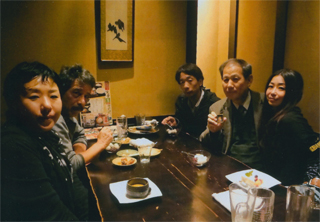 土風炉で。ロフトの席亭を囲んで（4/13）