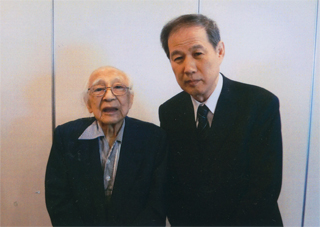 講演が終わって、話しました