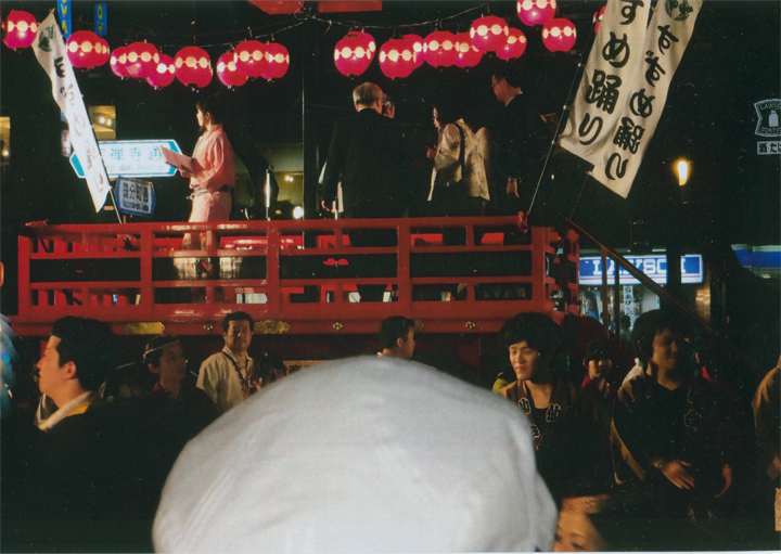 「すずめ踊り」をやってます