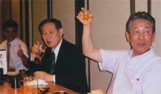 打ち上げで。山本社長と