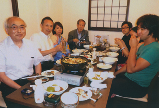 青森の市民運動家たちと会食