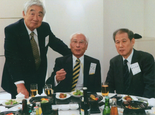 「美術」の小山先生、「キリスト教」の出村先生と