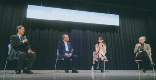 急遽、登壇させられた