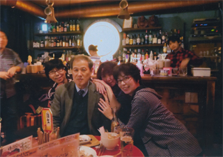 石坂啓さんと２人の妹