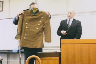 講演する森田治さん