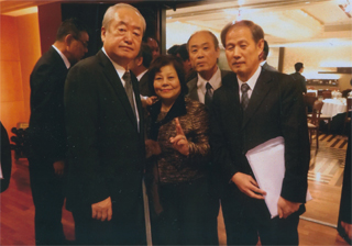 蜷川正大氏を囲んで