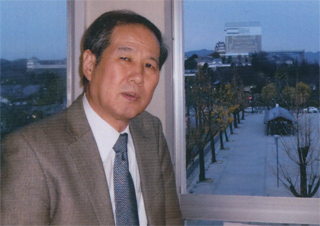 改修中の姫路城が見えます